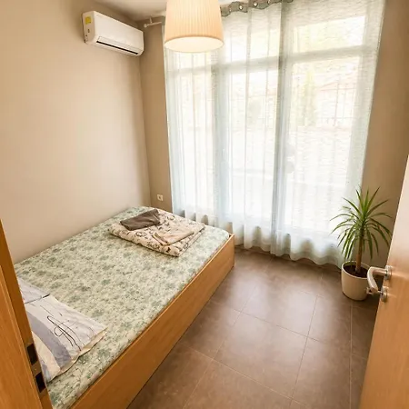 Maxi 2 Parking Included Apartman